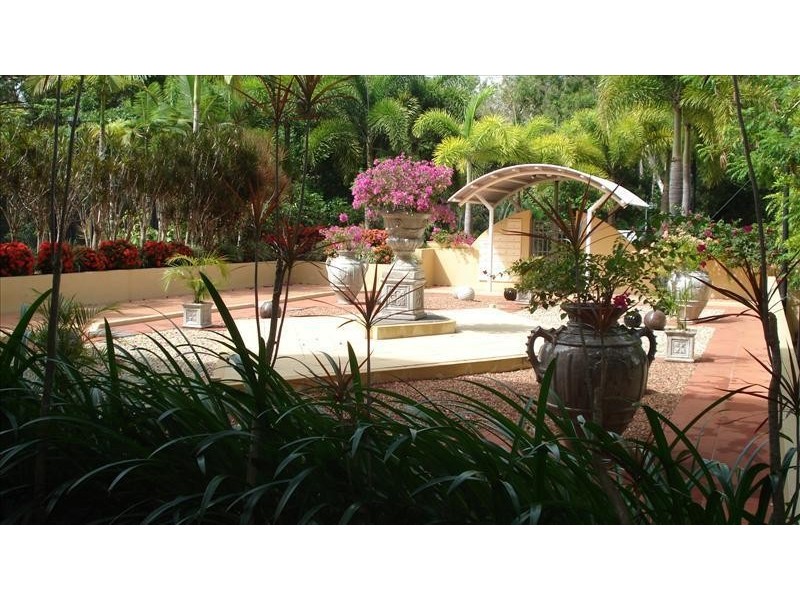 2-4 Deauville Close, Cairns QLD 4870