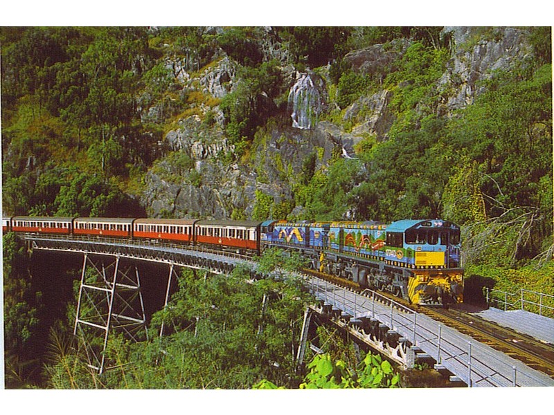 2-4 Deauville Close, Cairns QLD 4870