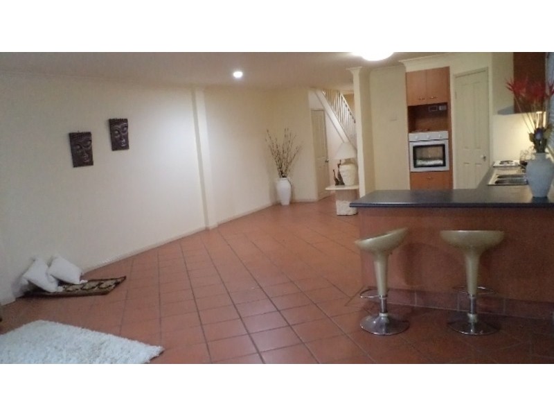 1 /69 Stevens Street, Southport QLD 4215