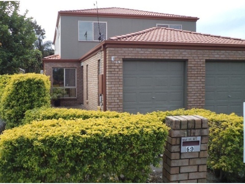1 /69 Stevens Street, Southport QLD 4215