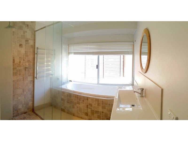 18 Honeyeater Loop, Margaret River WA 6285