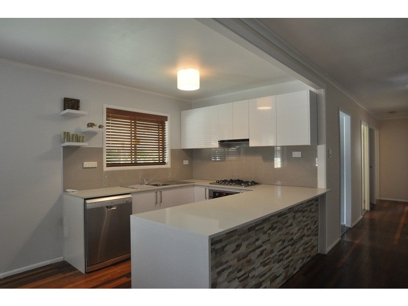 9 Narangba Road, Kallangur QLD 4503