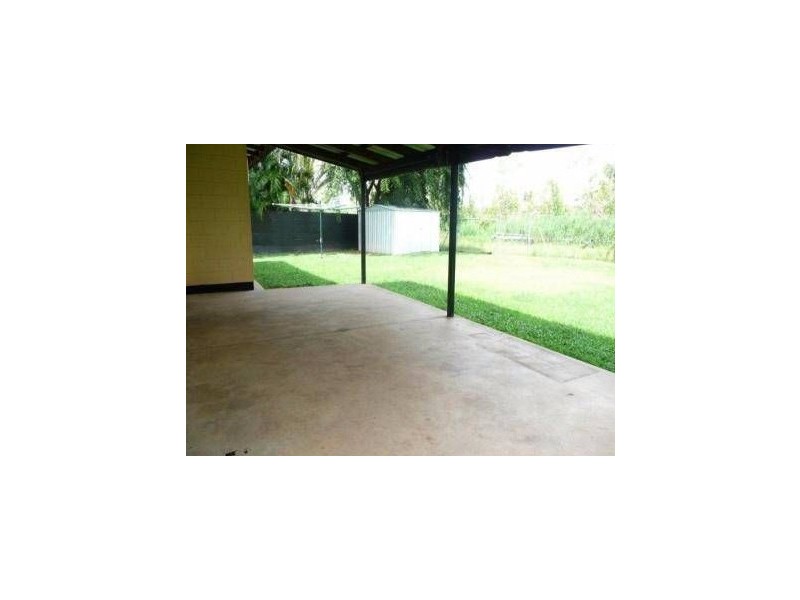 27 Sonder Crescent, Bakewell NT 0832