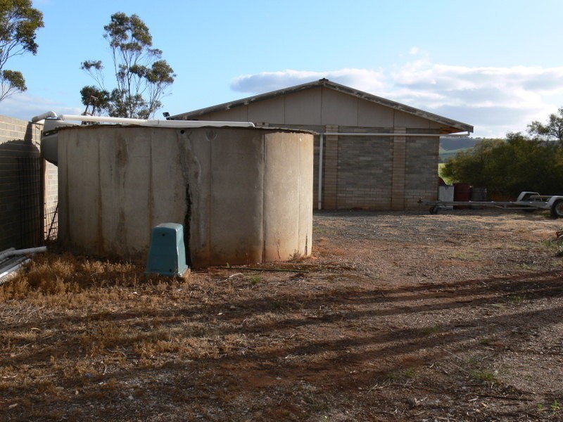 180  Neindorf Road, Robertstown SA 5381
