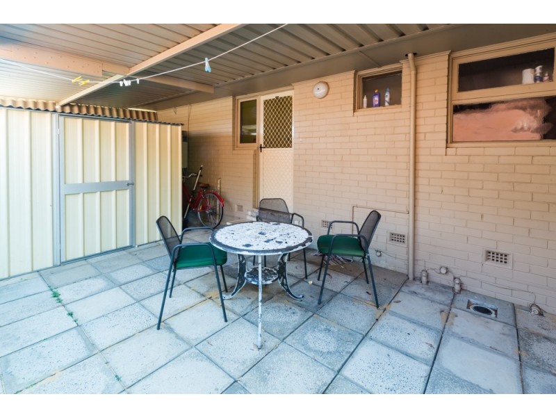 30 Simons Way, Langford WA 6147