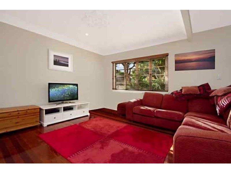 21 Paxton Street, Holland Park QLD 4121