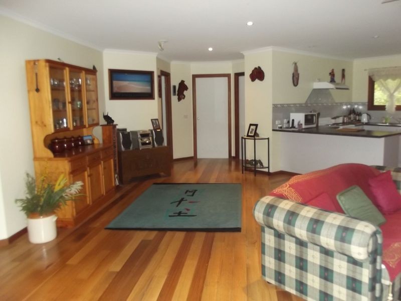 9 Mattsson Street, Gipsy Point VIC 3891