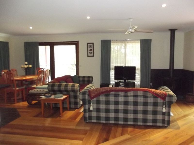 9 Mattsson Street, Gipsy Point VIC 3891