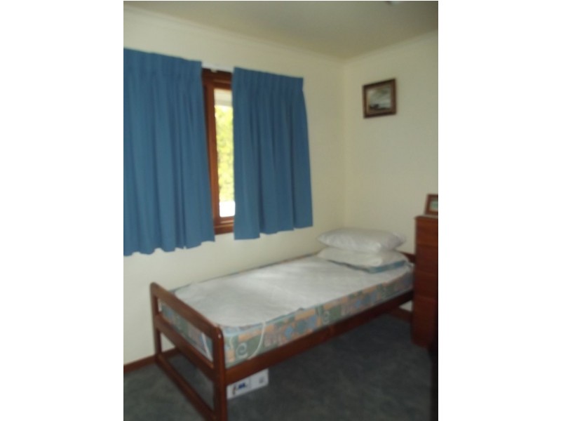 9 Mattsson Street, Gipsy Point VIC 3891