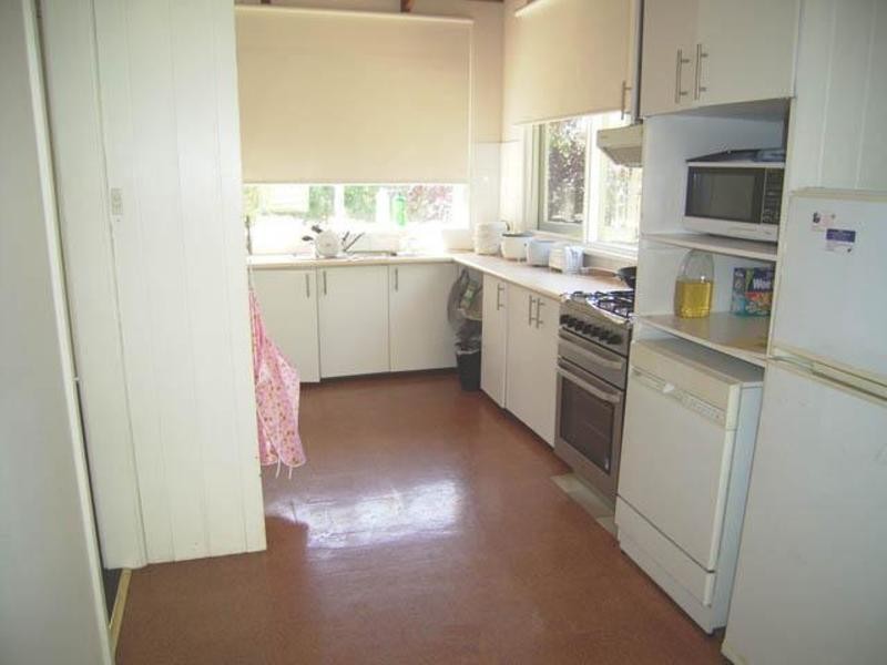 42 Mcintyre Street, Burwood VIC 3125