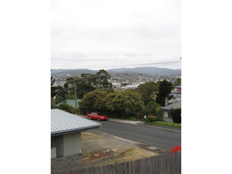 1/22 First Ave, West Moonah TAS 7009