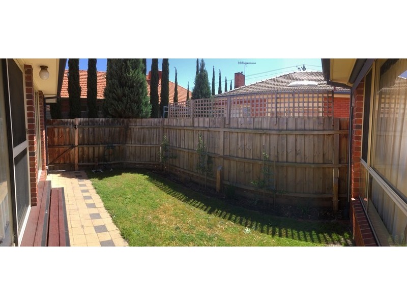 2/124  Brewer Road, Bentleigh VIC 3204