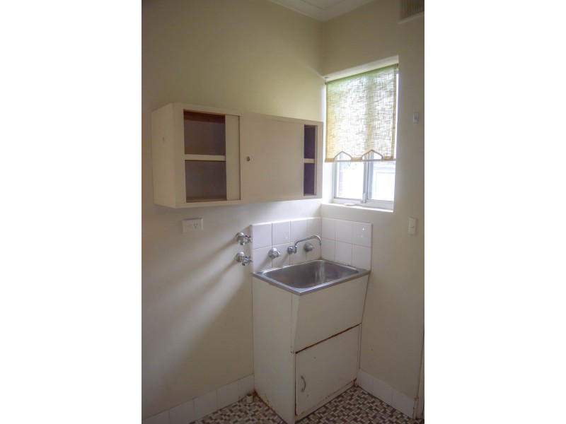 2/579 Main South Road, Everard Park SA 5035