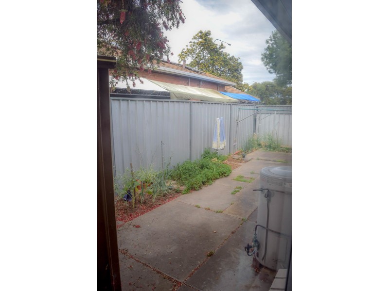 2/579 Main South Road, Everard Park SA 5035