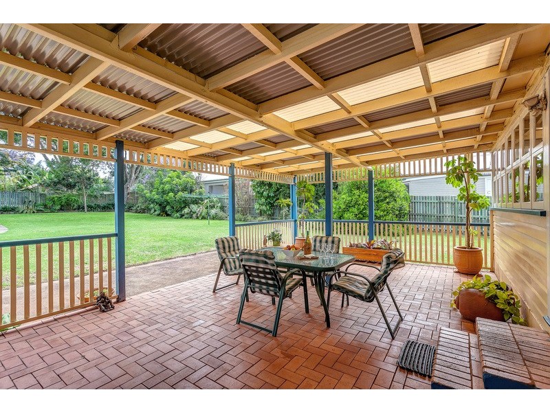 71 Bridge Street, Mount Lofty QLD 4350