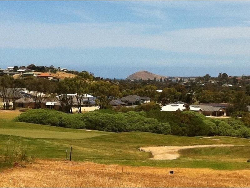 11 Twin palms Estate, Corromandle Drive, Mccracken SA 5211