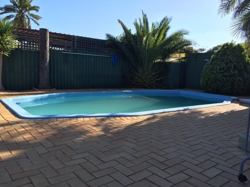 5 Pallens Grove, Mirrabooka WA 6061