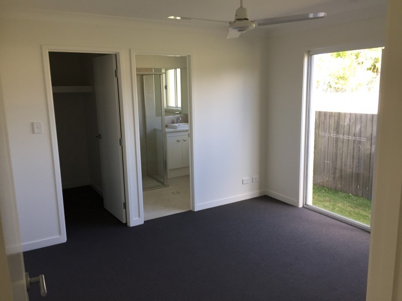 34 Stradbroke Street, Redland Bay QLD 4165