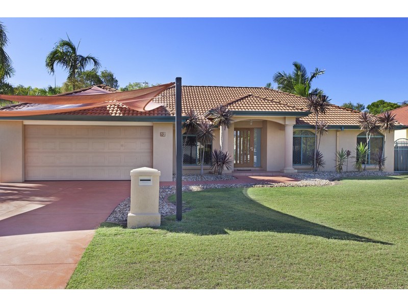 12 Audrey Ave, Helensvale QLD 4212