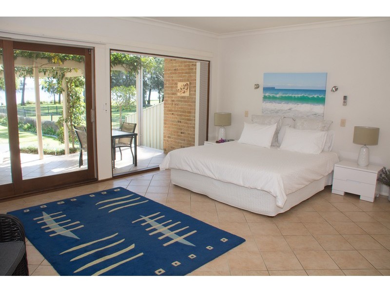 119 Walmer Avenue, Sanctuary Point NSW 2540