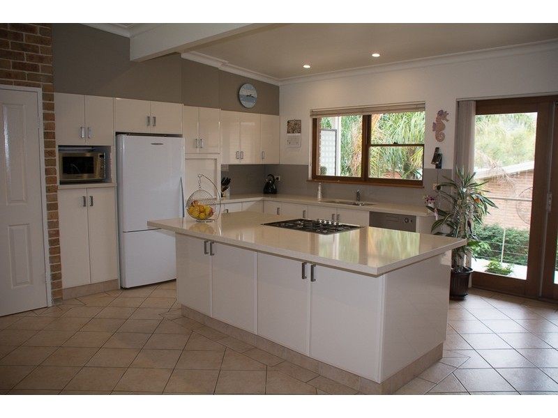 119 Walmer Avenue, Sanctuary Point NSW 2540