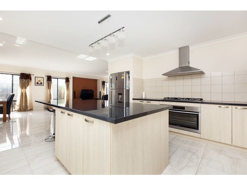 10  Huntington Parkway, Landsdale WA 6065