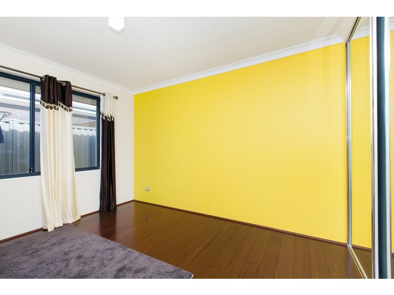 10  Huntington Parkway, Landsdale WA 6065