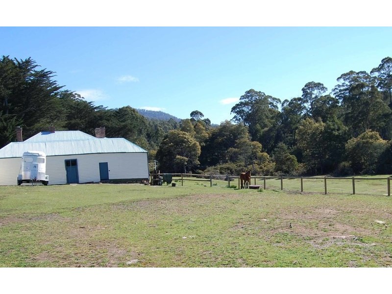 1 Irish Town Rd, St Marys TAS 7215