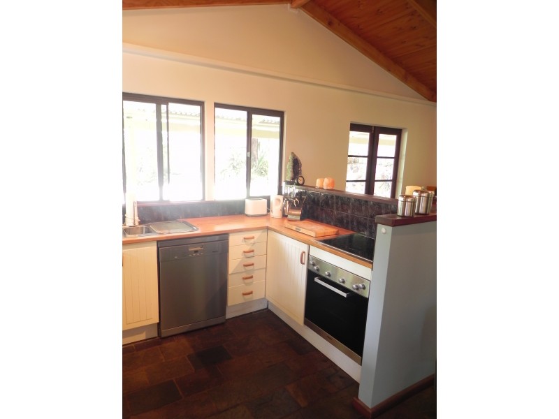 1/52 Forrest Rd, Margaret River WA 6285