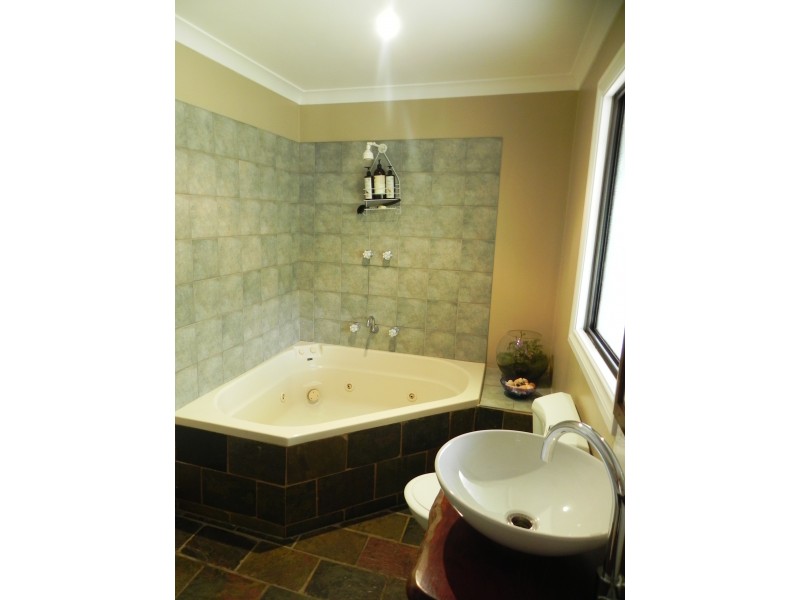 1/52 Forrest Rd, Margaret River WA 6285