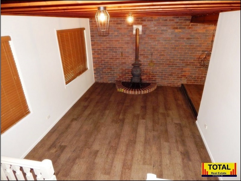 33 Brittainy Street, Petrie QLD 4502