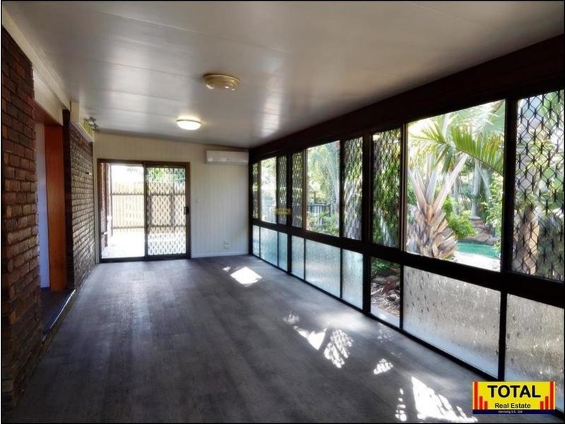 33 Brittainy Street, Petrie QLD 4502