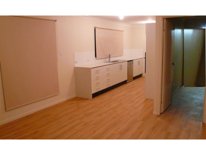 2/12 STOCKPORT Street, Acacia Ridge QLD 4110