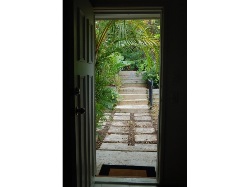 2/11 Ellen Street, Southport QLD 4215