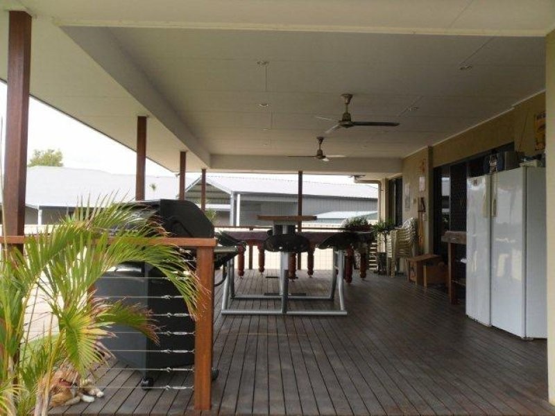12 Longman Drive, Moranbah QLD 4744