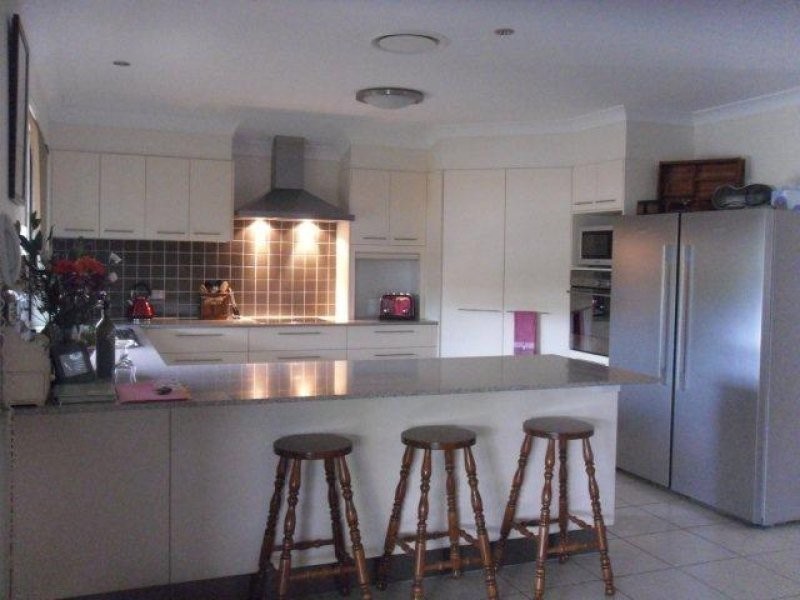 12 Longman Drive, Moranbah QLD 4744
