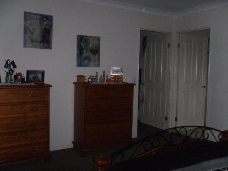 12 Longman Drive, Moranbah QLD 4744