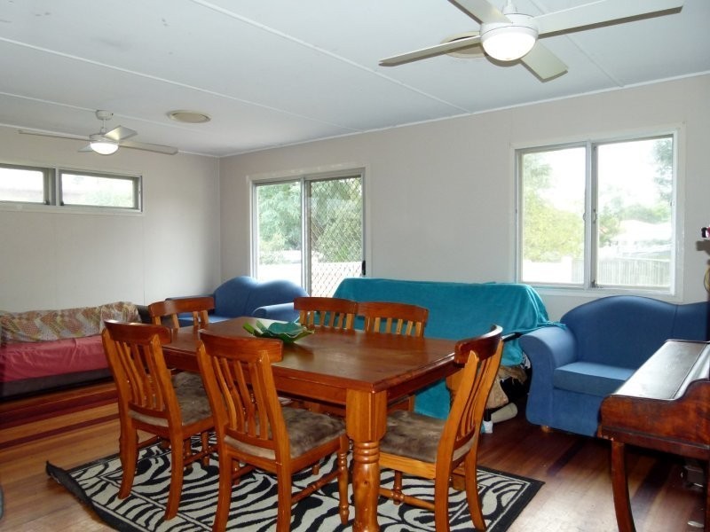 23 Kynance Street, Leichhardt QLD 4305