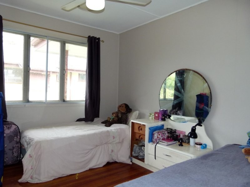 23 Kynance Street, Leichhardt QLD 4305