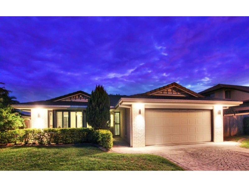 76 GOLDEN AVENUE, Calamvale QLD 4116