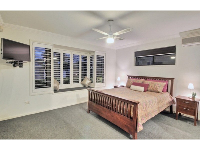 76 GOLDEN AVENUE, Calamvale QLD 4116
