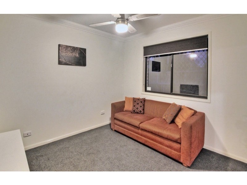 76 GOLDEN AVENUE, Calamvale QLD 4116