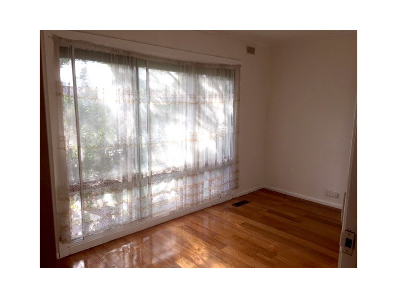 21 Leicester Avenue, Glen Waverley VIC 3150