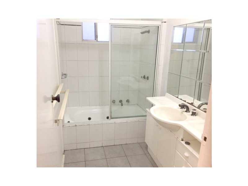 21 Leicester Avenue, Glen Waverley VIC 3150