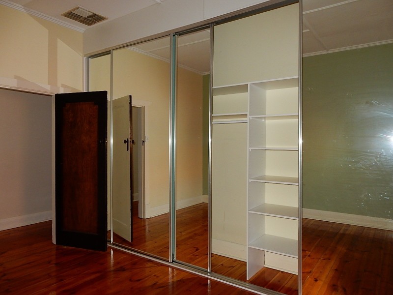 14 Cedar Avenue, Woodville South SA 5011