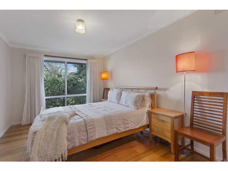 29 St Leonards Parade, St Leonards VIC 3223