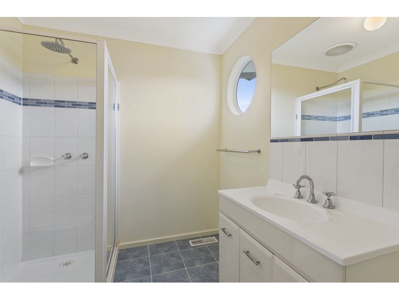 29 St Leonards Parade, St Leonards VIC 3223