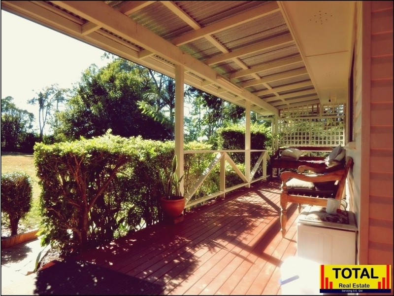 35 Elm Crescent, Bracken Ridge QLD 4017