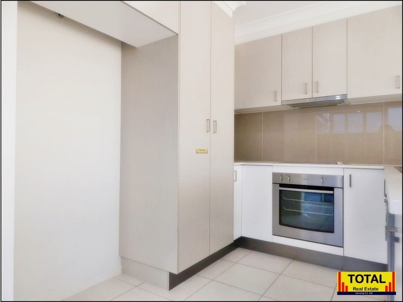 30 Parkland Road, Springfield Lakes QLD 4300