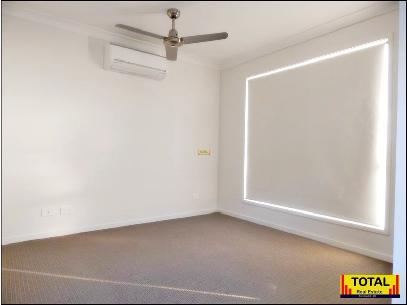 30 Parkland Road, Springfield Lakes QLD 4300